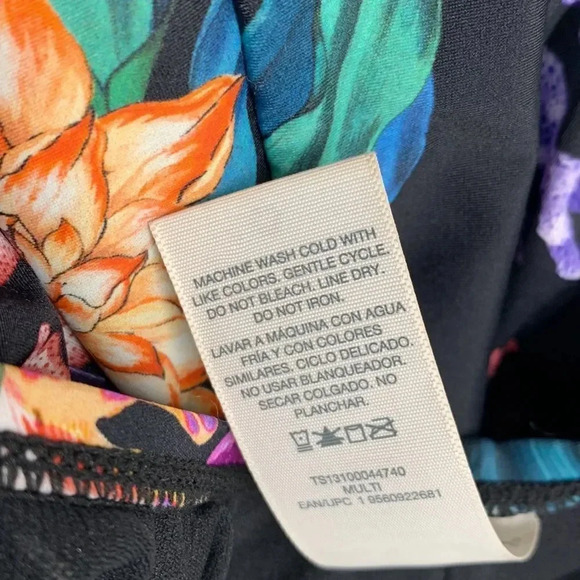 Terra and Sky Bathing Suit Black Floral One Piece Slimming Women's Plus Size 5X - Picture 12 of 13